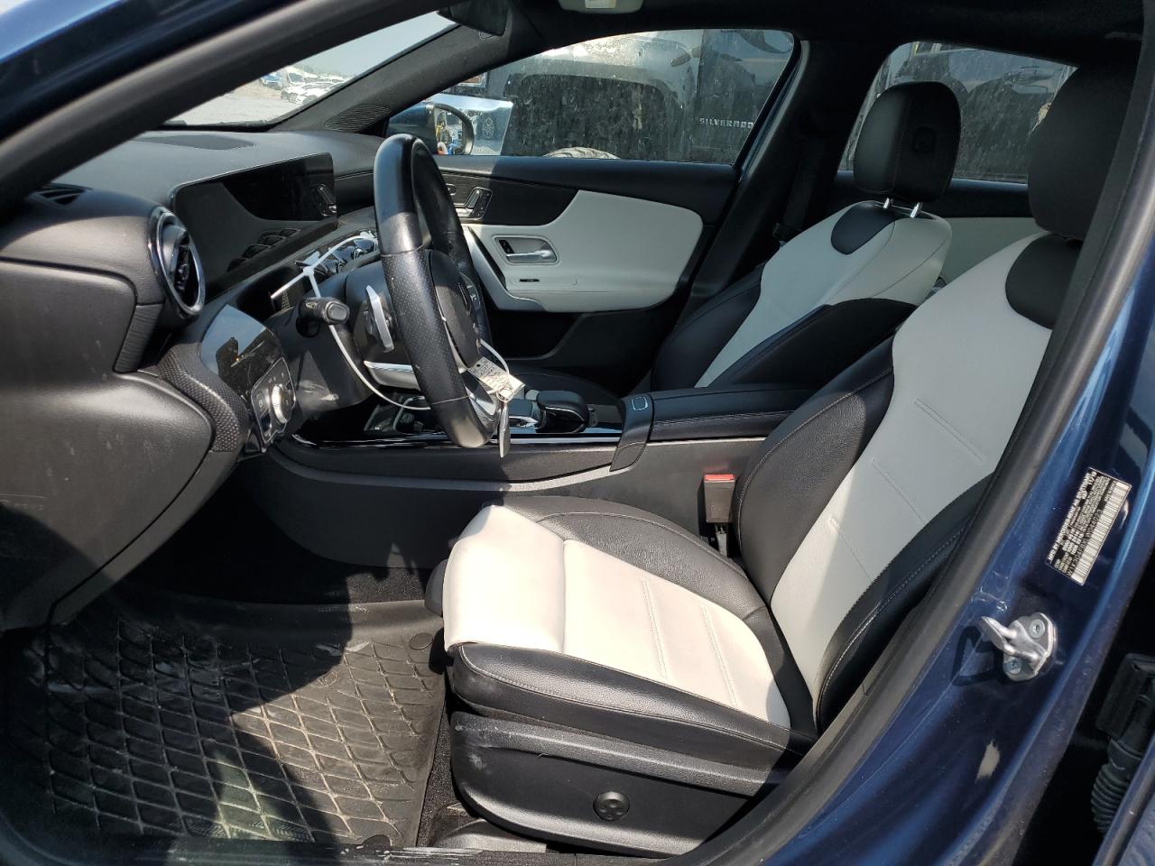 2020 Mercedes-Benz A 220 4Matic VIN: W1K3G4FBXLW044023 Lot: 56288175