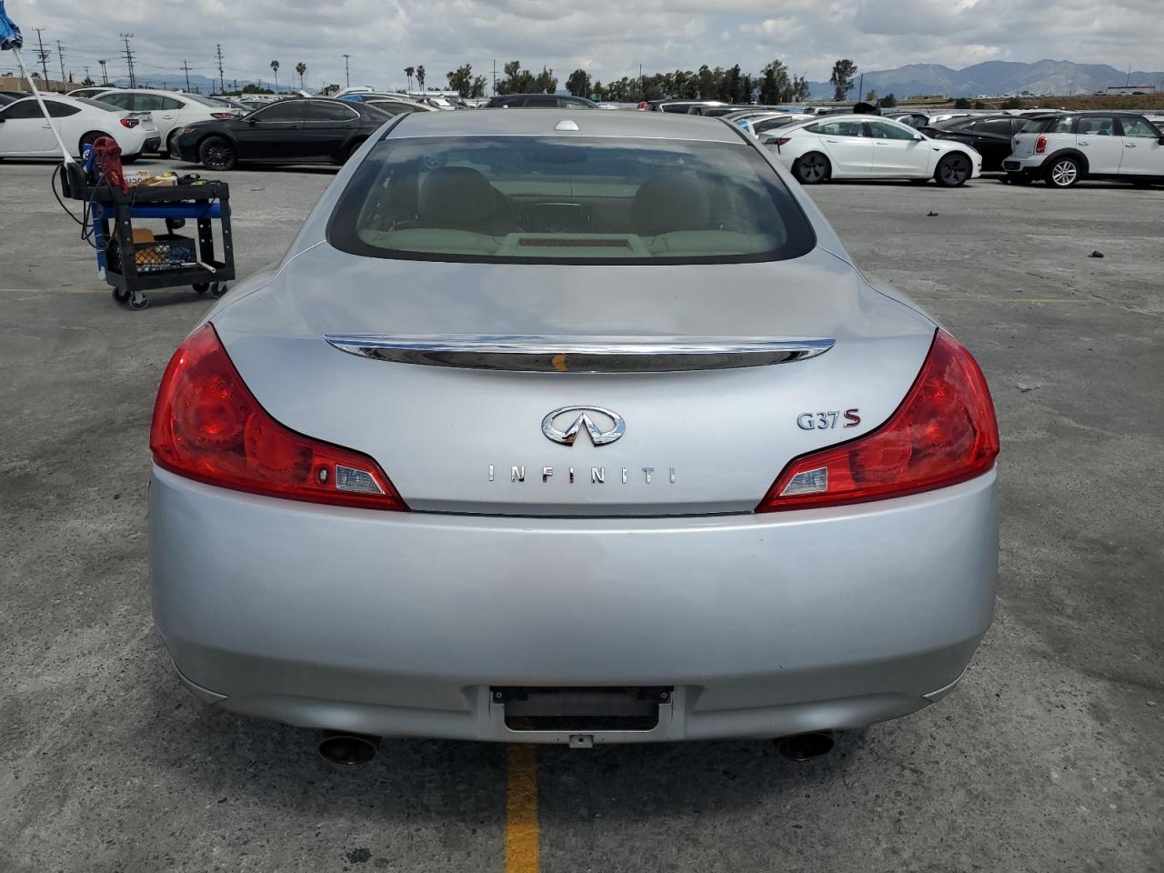 2008 Infiniti G37 Base VIN: JNKCV64E38M105562 Lot: 56551675