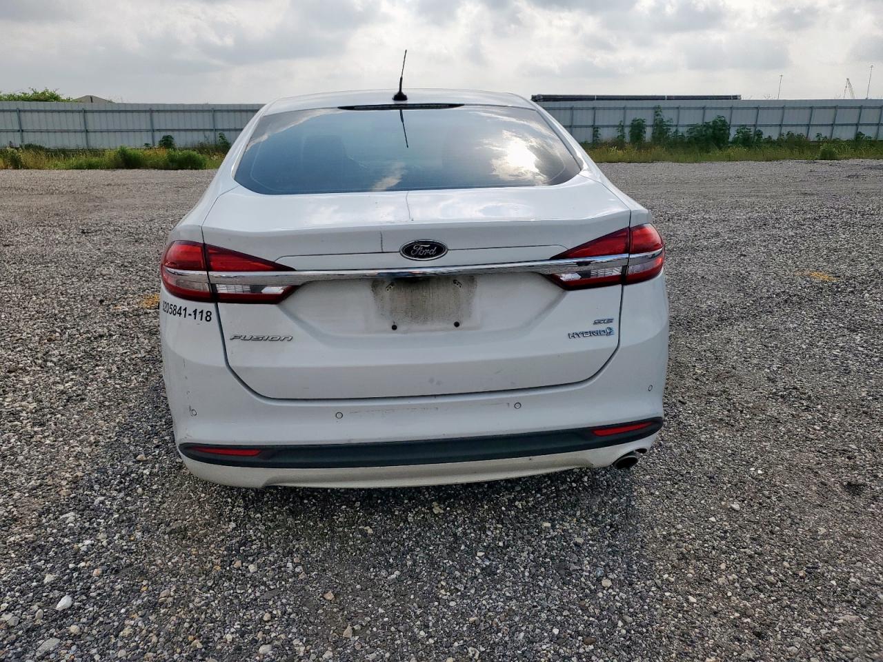 2018 Ford Fusion Se Hybrid VIN: 3FA6P0LU9JR171745 Lot: 54037975