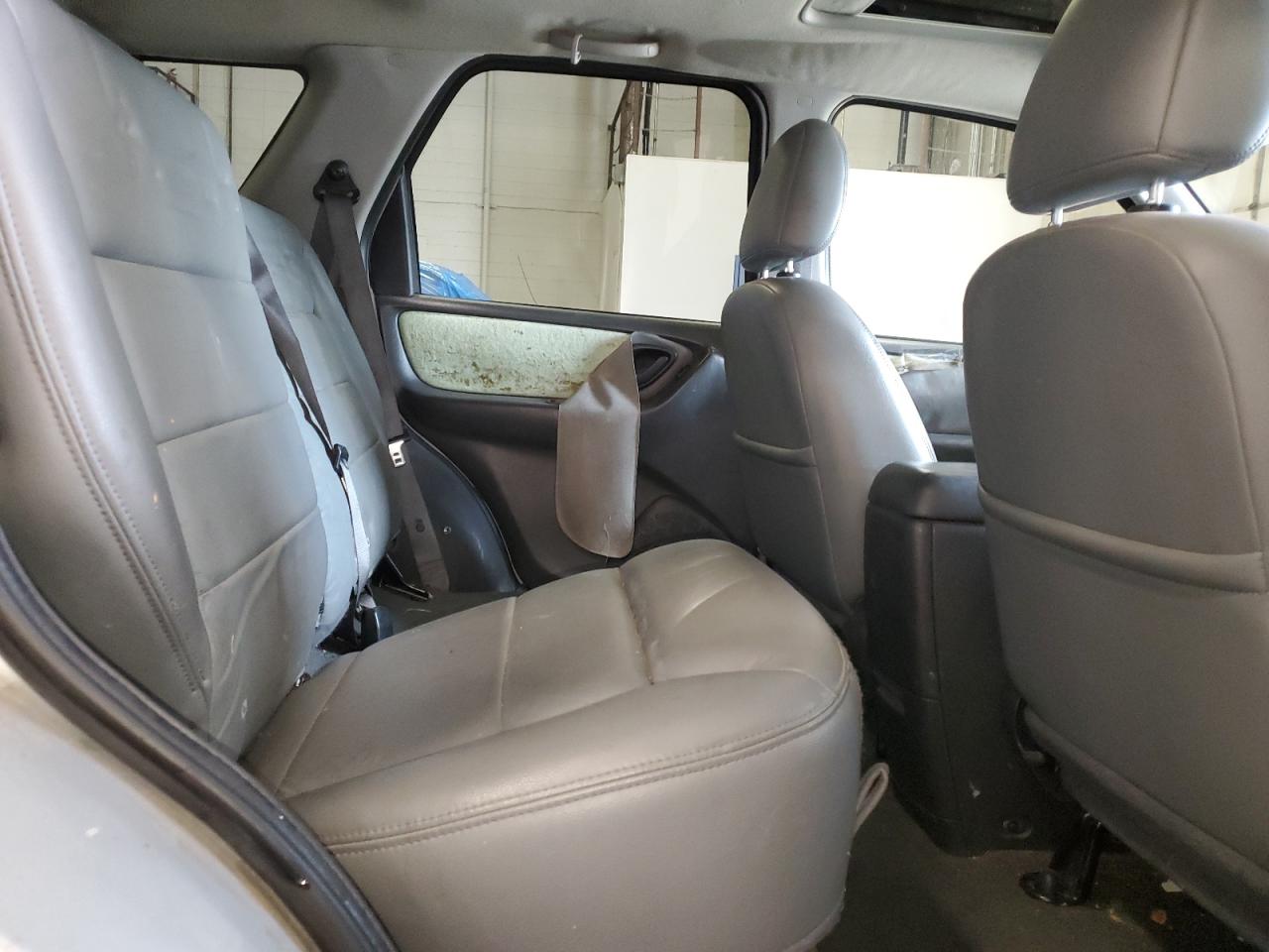 2005 Ford Escape Xlt VIN: 1FMYU93155DA15668 Lot: 57213355