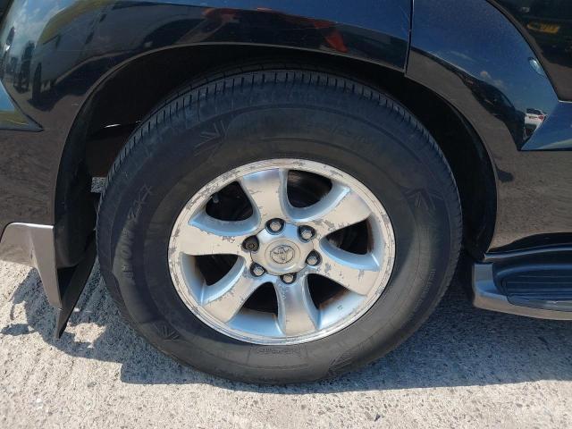 2004 TOYOTA LANDCRUISE