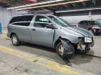 2000 Toyota Sienna Ce de vânzare în Wheeling, IL - Front End