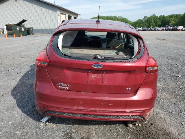 Hatchbacks FORD FOCUS 2016 Czerwony