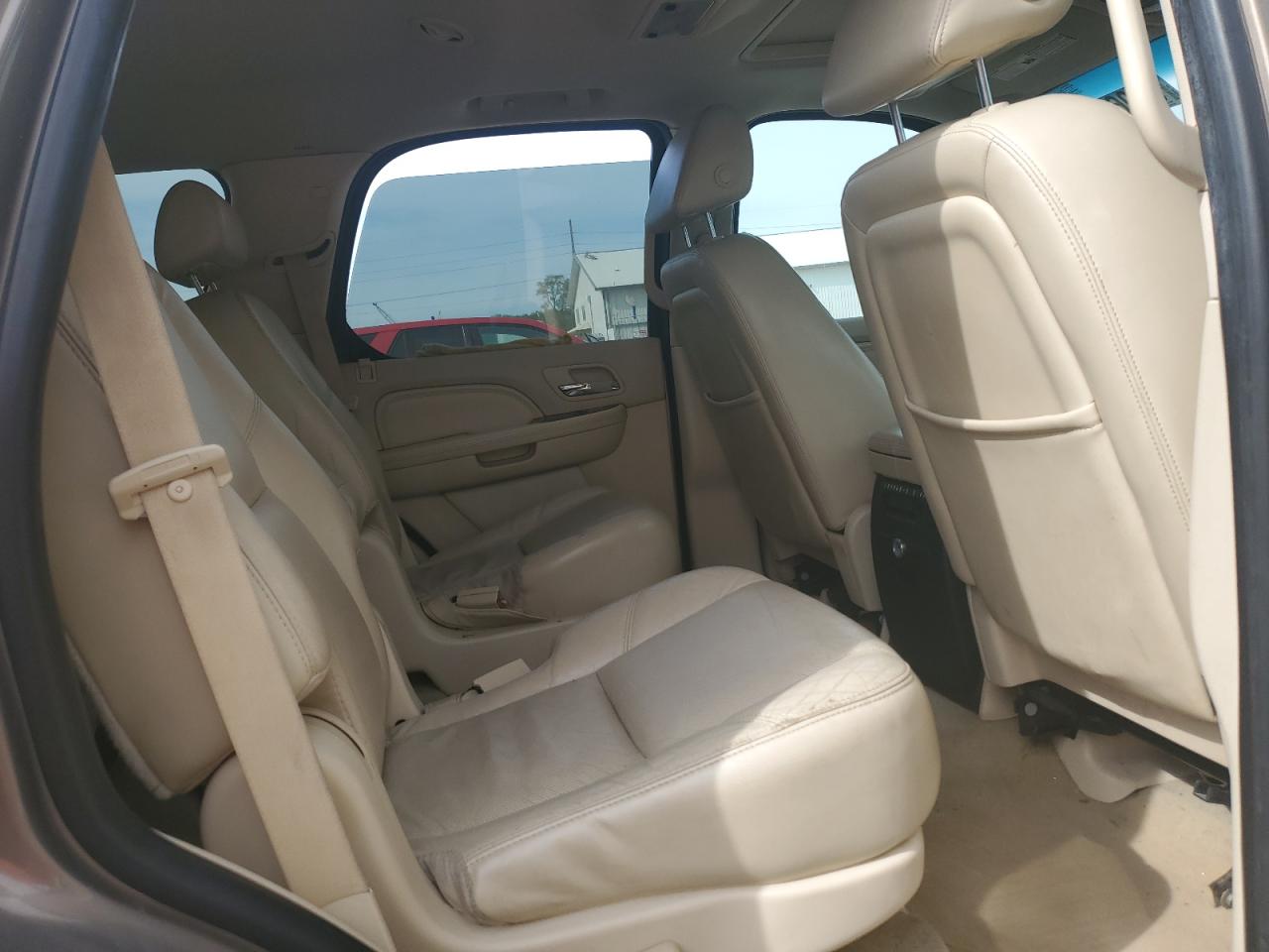 2007 Cadillac Escalade Luxury VIN: 1GYFK63837R268162 Lot: 55963505