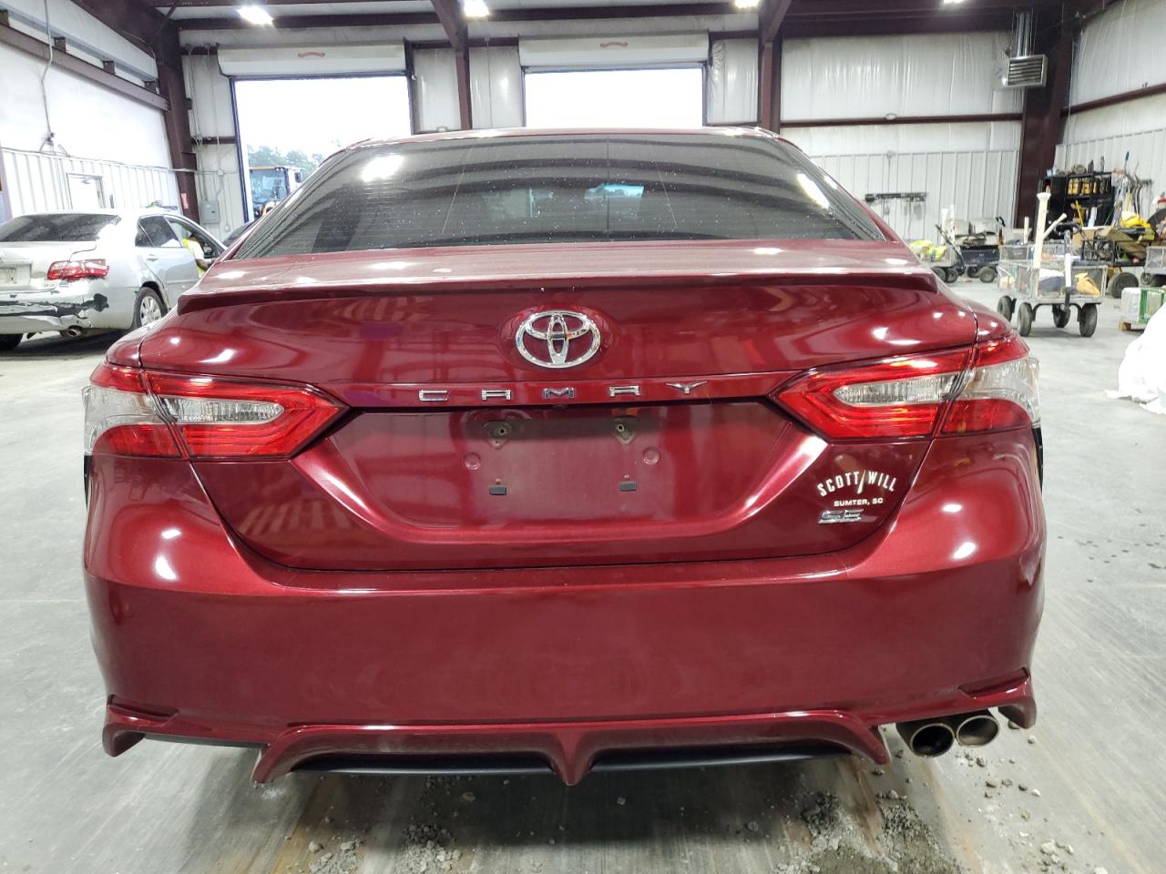 4T1B11HK0JU507925 TOYOTA CAMRY 2018