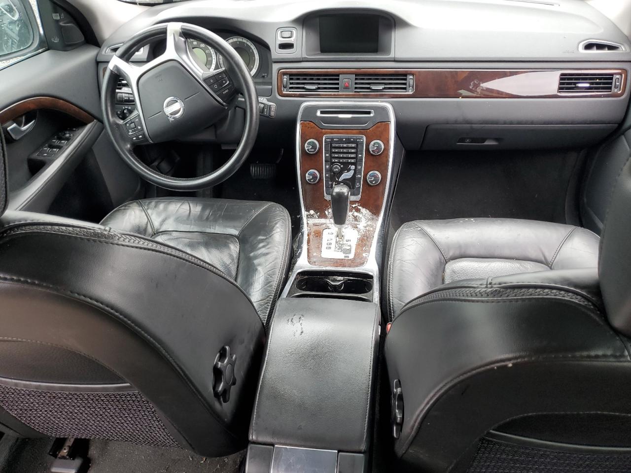 2012 Volvo Xc70 3.2 VIN: YV4940BZ4C1132830 Lot: 58549525