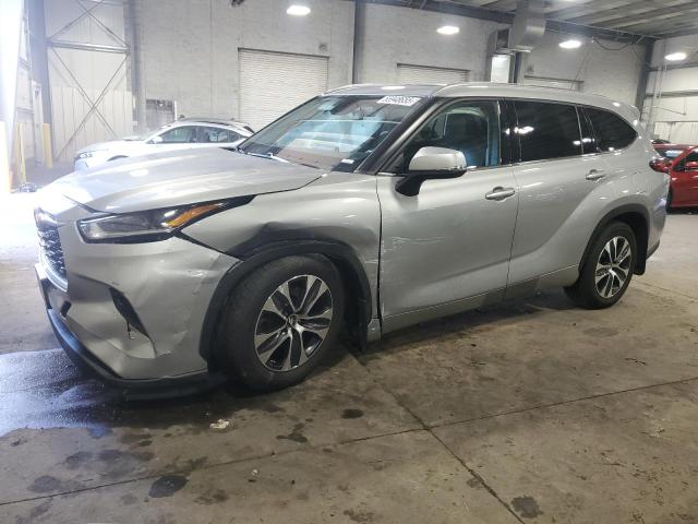  TOYOTA HIGHLANDER 2021 Серебристый