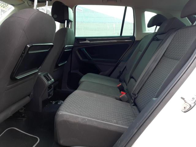 2016 VOLKSWAGEN TIGUAN SE