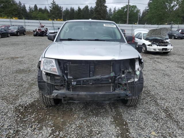  NISSAN FRONTIER 2017 Srebrny