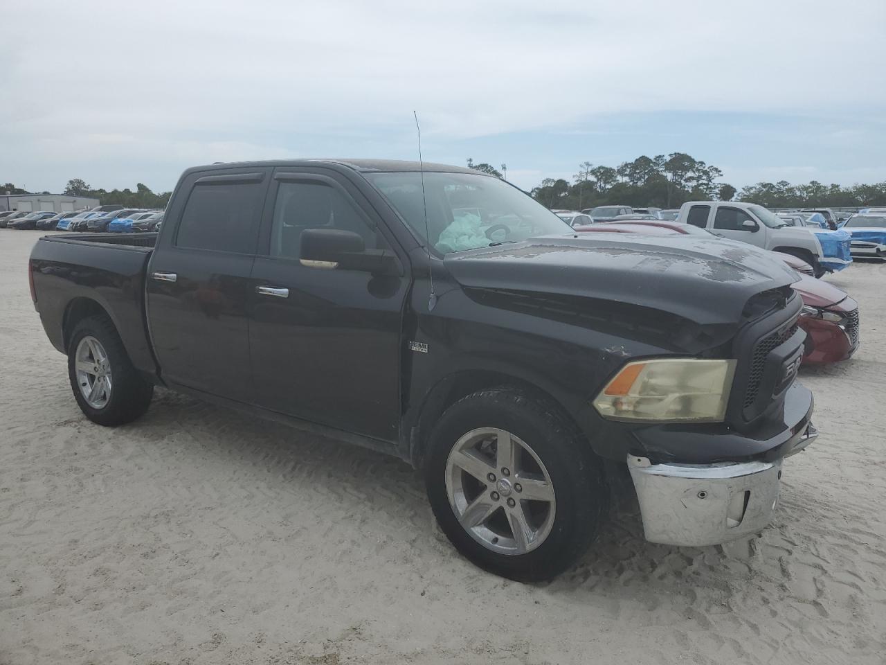 2011 Dodge RAM - Image 4