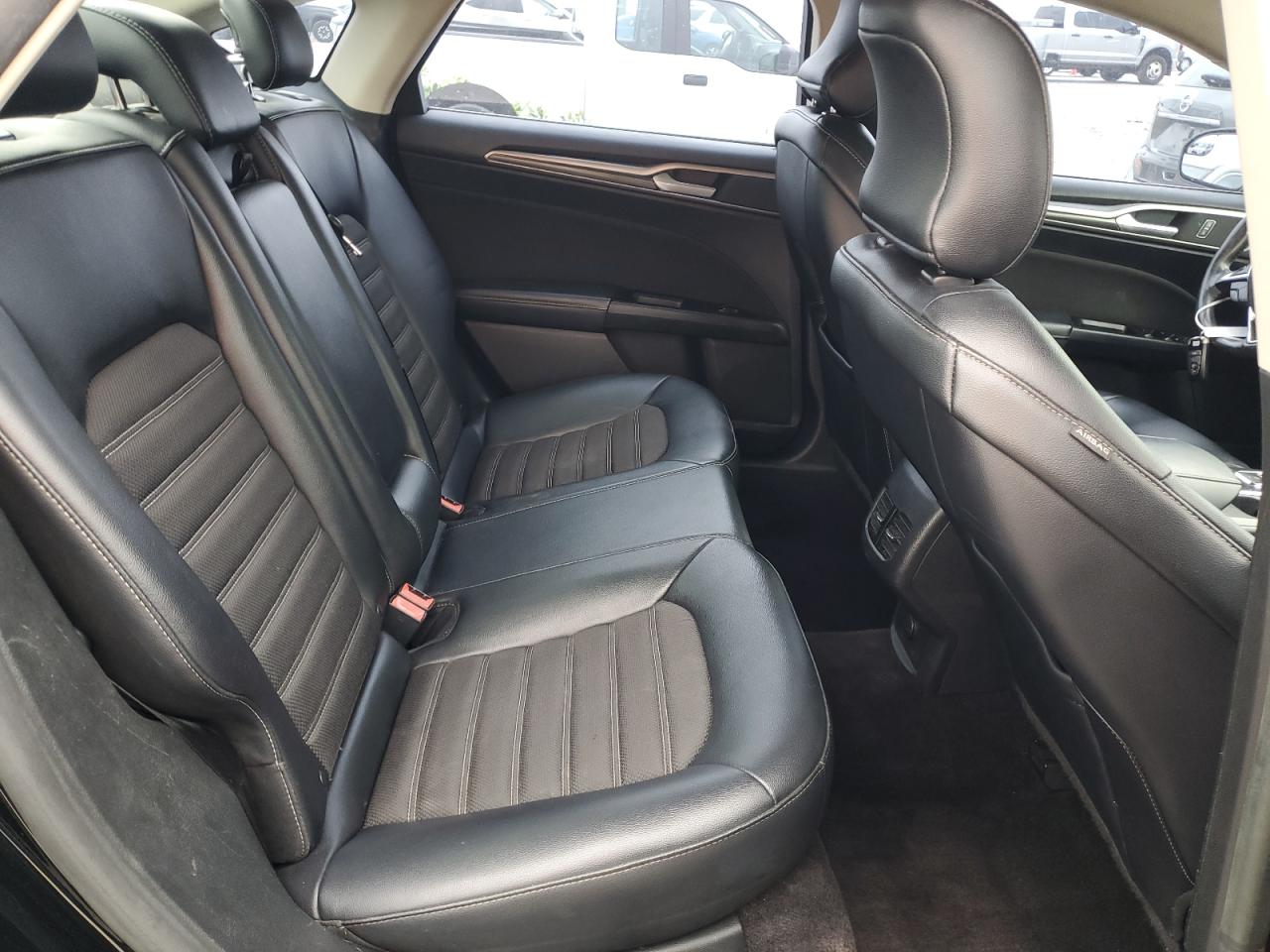 2017 Ford Fusion Se VIN: 3FA6P0HD6HR298083 Lot: 56248905