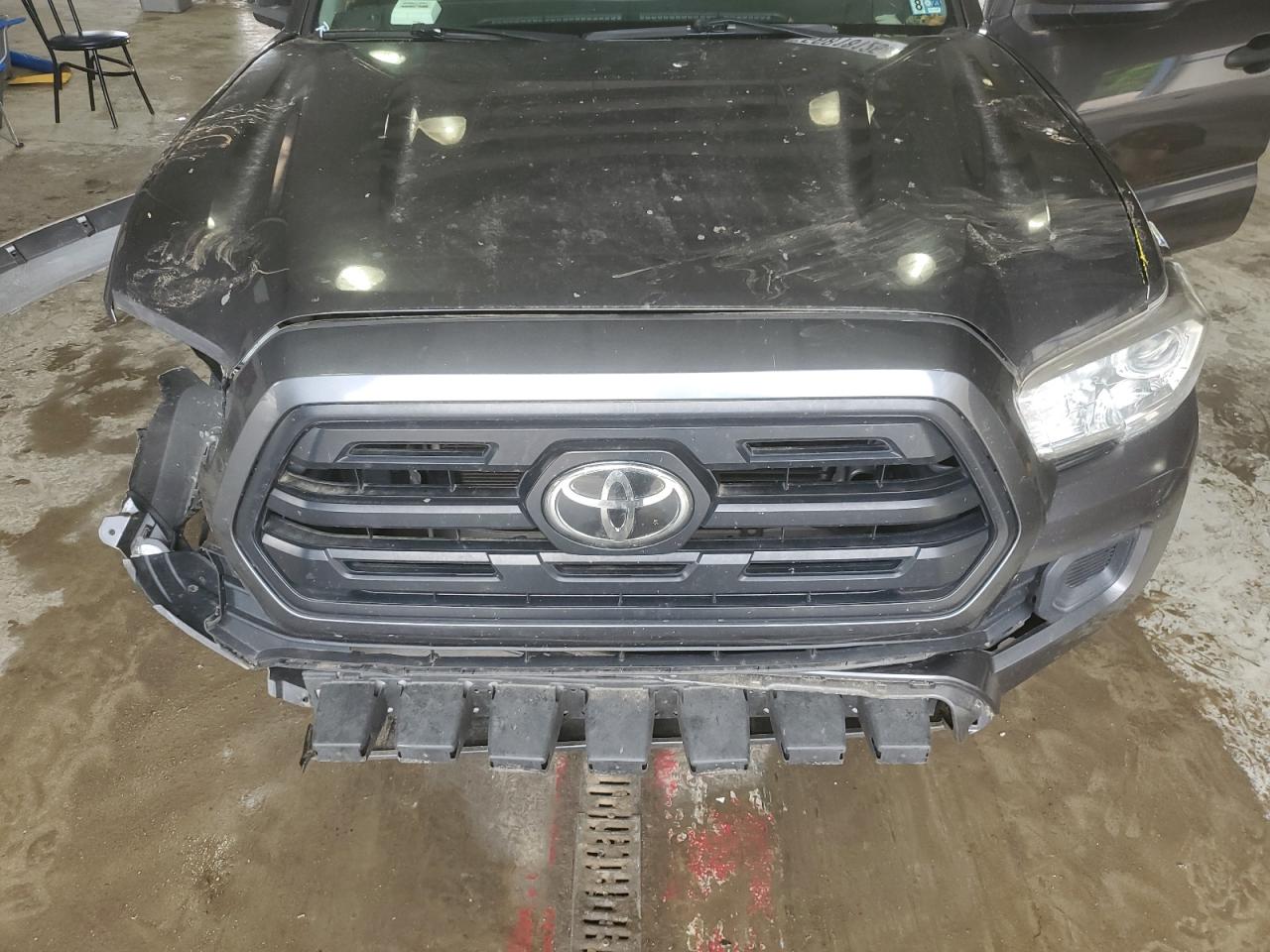 2019 Toyota Tacoma Access Cab VIN: 5TFSZ5AN2KX188701 Lot: 56818125