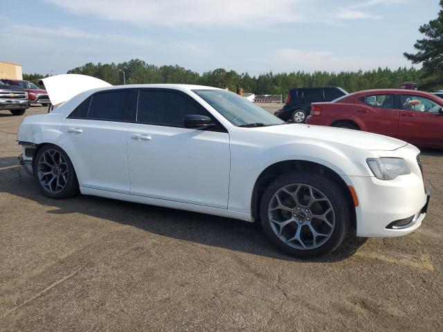  CHRYSLER 300 2018 White