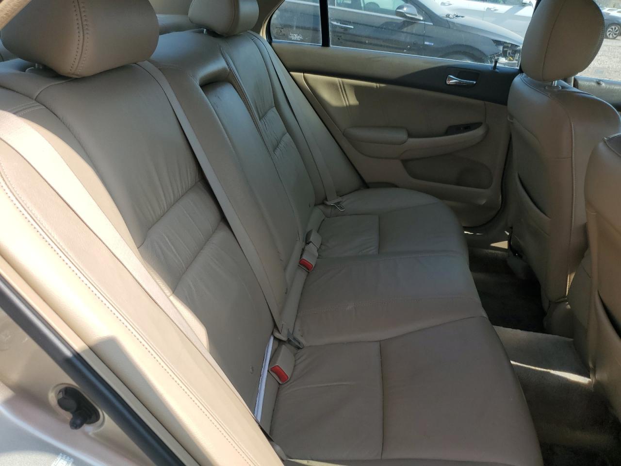 2007 Honda Accord Ex VIN: 1HGCM56807A135867 Lot: 57078885