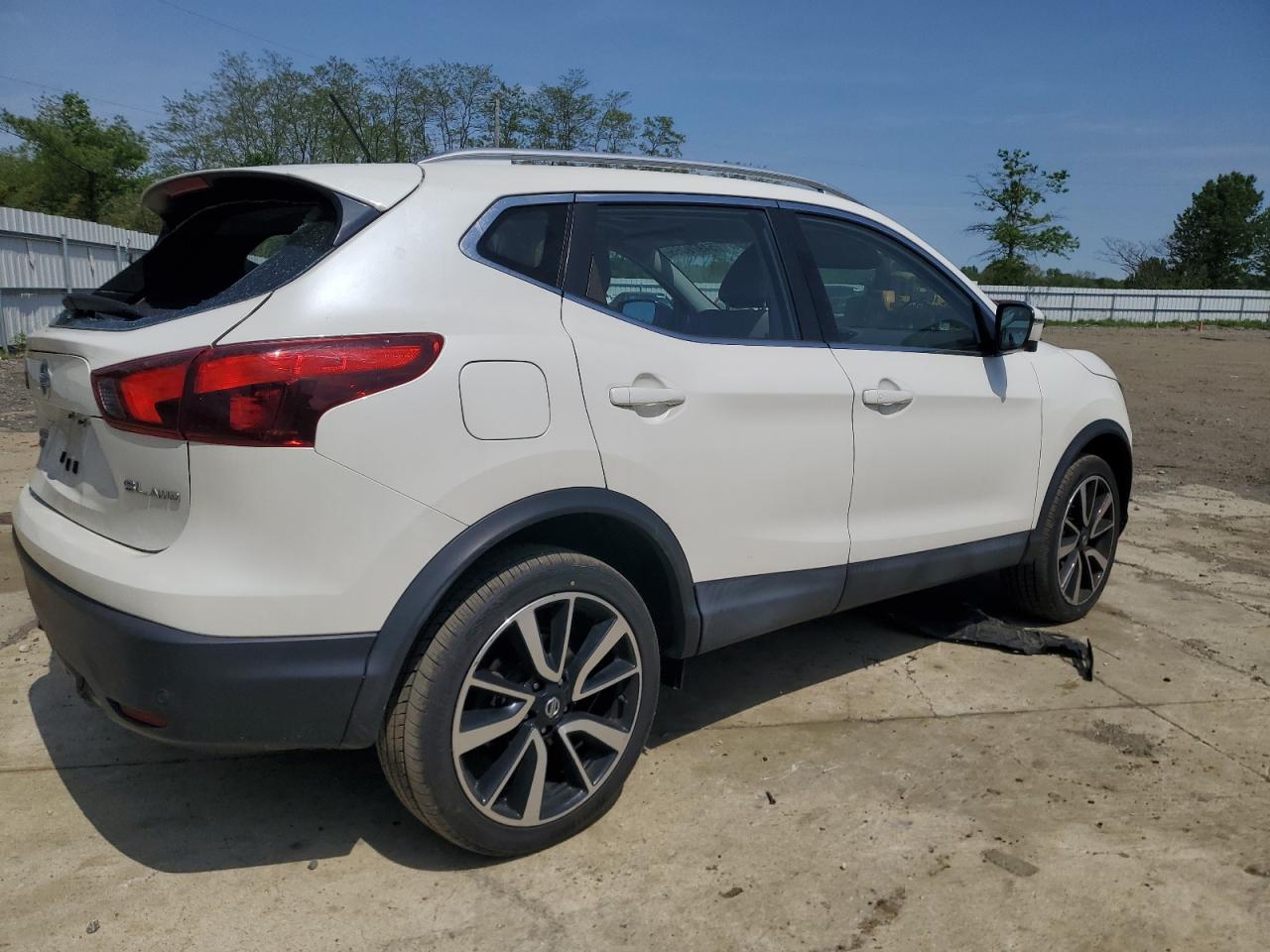 JN1BJ1CR6KW629674 NISSAN ROGUE 2019