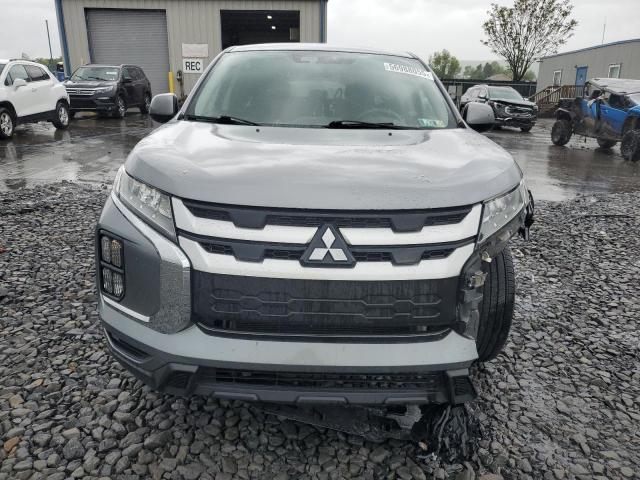  MITSUBISHI OUTLANDER 2022 Srebrny