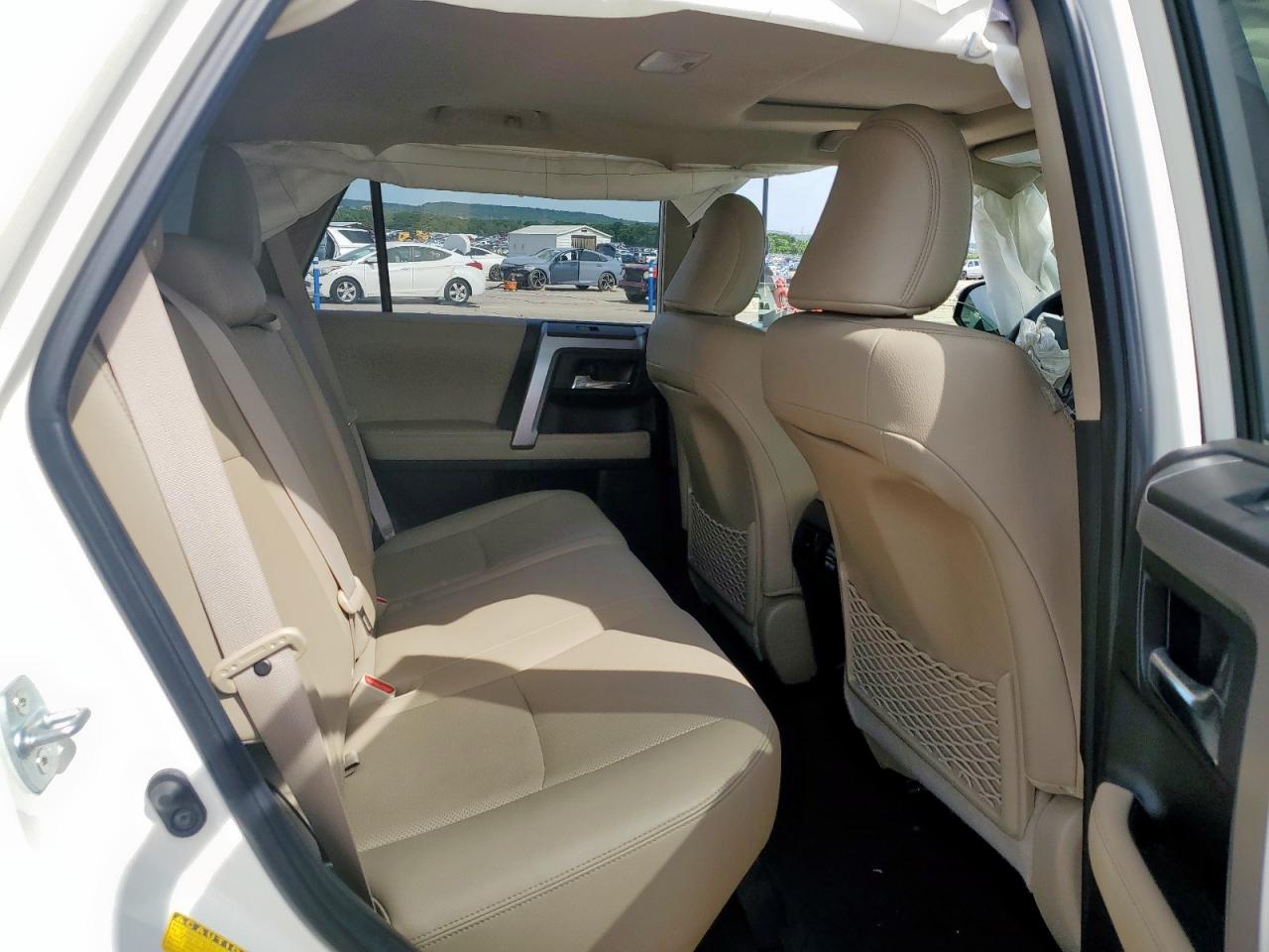 2020 Toyota 4Runner Sr5/Sr5 Premium VIN: JTEBU5JRXL5766697 Lot: 57037265