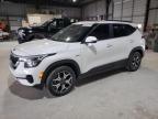 2021 Kia Seltos Ex продається в Bridgeton, MO - Hail