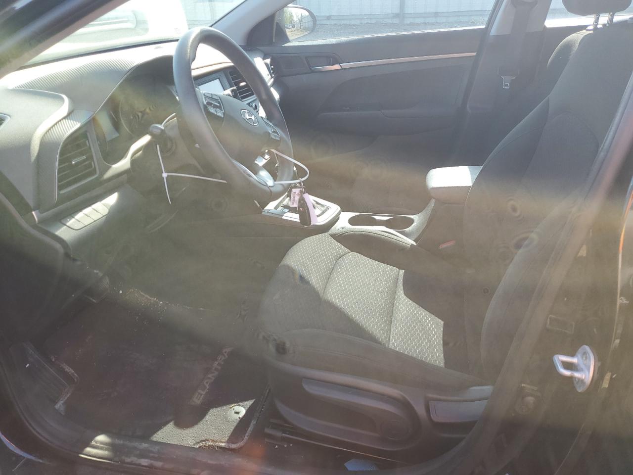 2019 Hyundai Elantra Se VIN: 5NPD74LF0KH445851 Lot: 55461875