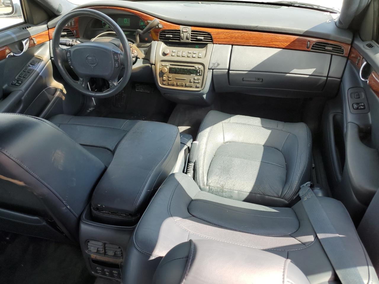 2004 Cadillac Deville VIN: 1G6KD54Y44U248697 Lot: 55781535
