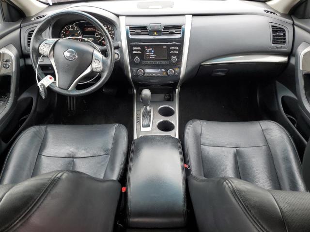  NISSAN ALTIMA 2015 Czerwony