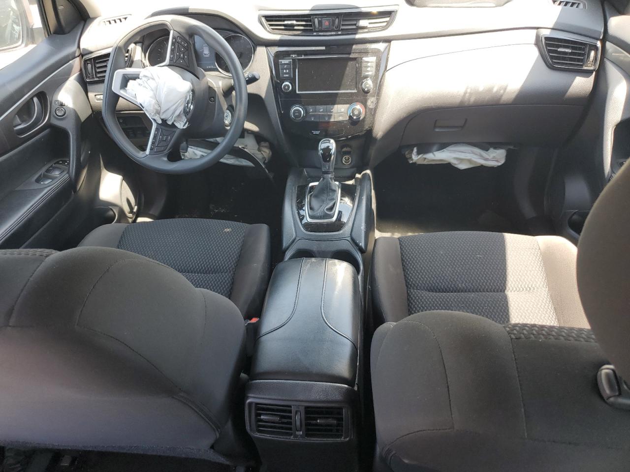 2022 Nissan Rogue Sport S VIN: JN1BJ1AW0NW680147 Lot: 56416615