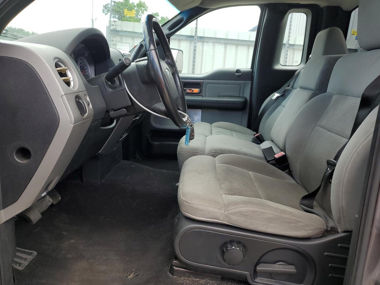 2004 Ford F150 VIN: 1FTRF04574KA07615 Lot: 56535705