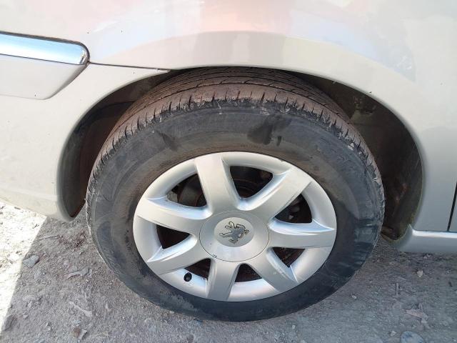 2008 PEUGEOT 807 SE HDI