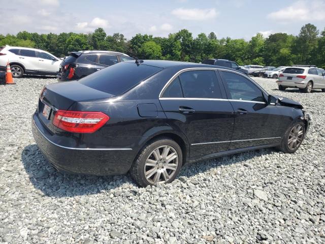  MERCEDES-BENZ E-CLASS 2013 Черный