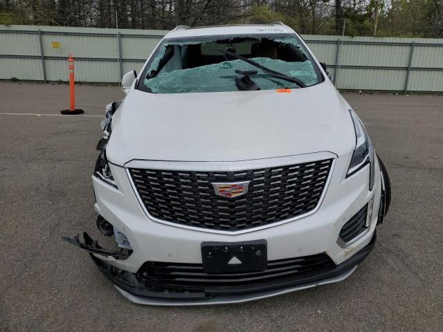  CADILLAC XT5 2024 Biały