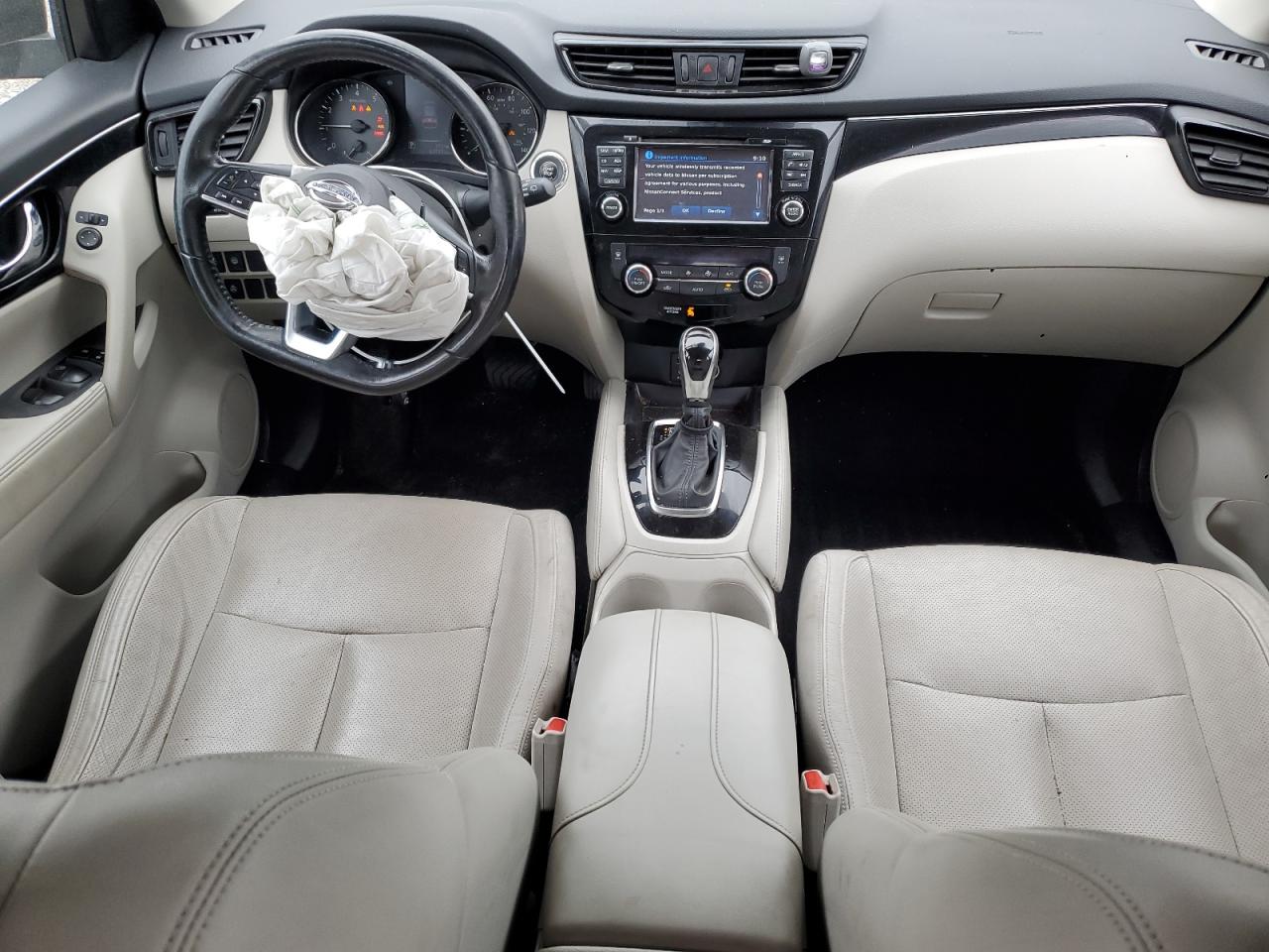 JN1BJ1CP5JW196815 NISSAN ROGUE 2018