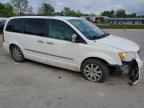 2012 Chrysler Town & Country Touring L للبيع في Bridgeton، MO - Front End