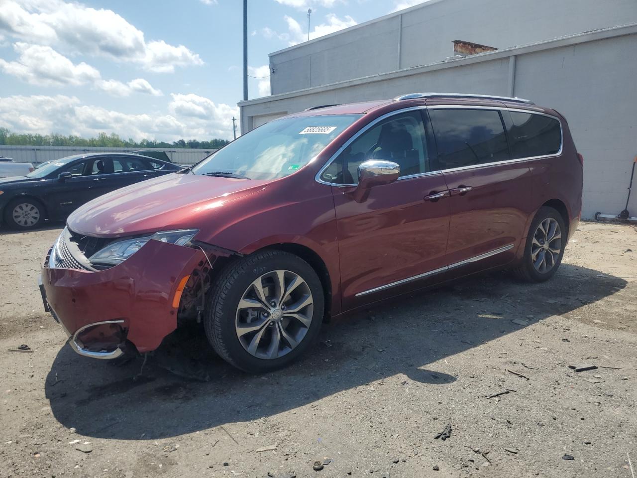 2017 Chrysler Pacifica Limited for Sale in Fredericksburg, VA - Front End