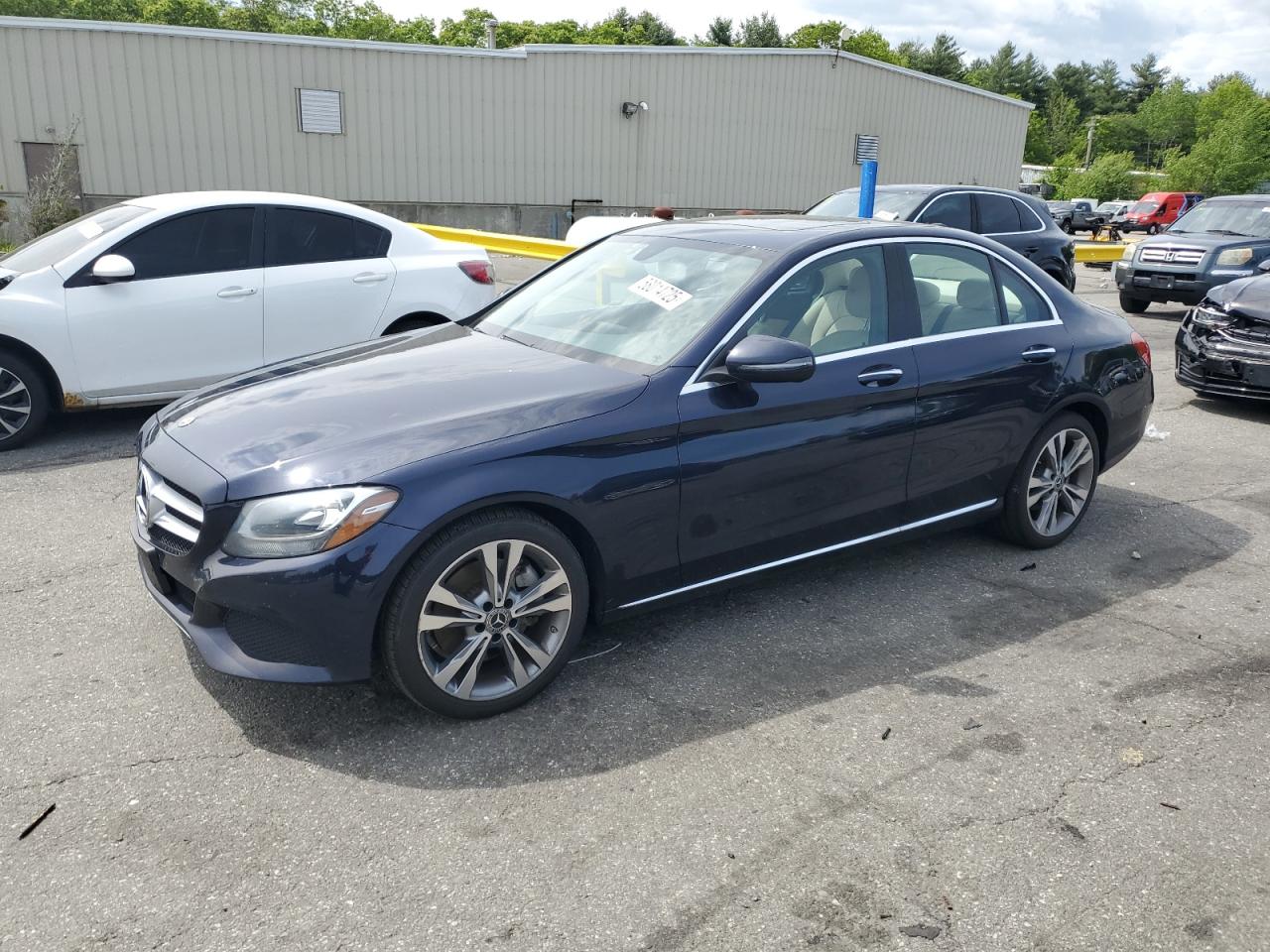 2018 Mercedes-Benz C 300 zu verkaufen in Exeter, RI - Side