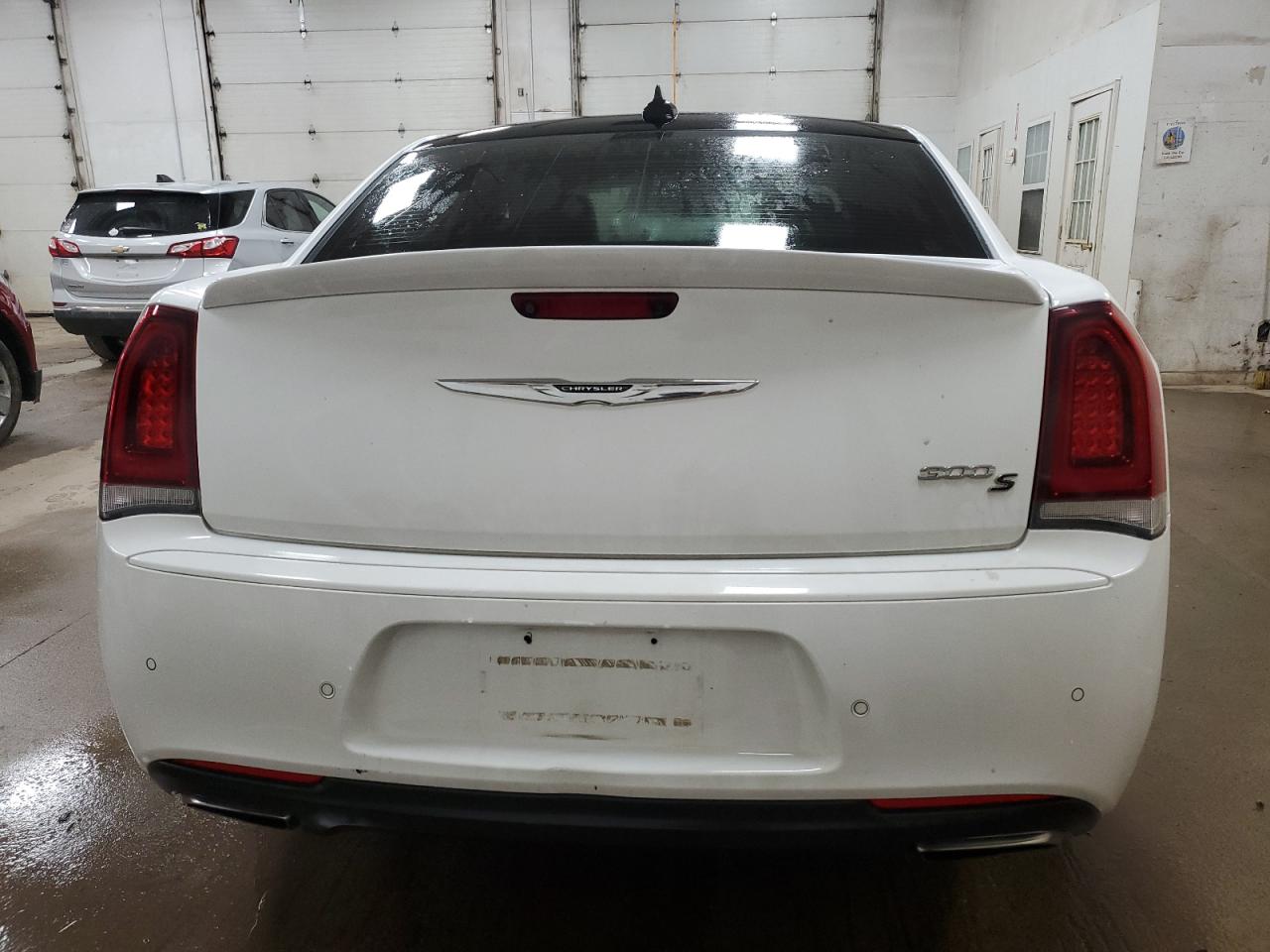 2016 Chrysler 300 S VIN: 2C3CCABG6GH141976 Lot: 56007535