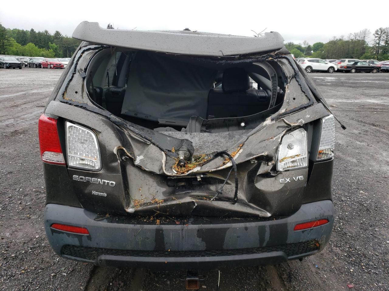2011 Kia Sorento Ex VIN: 5XYKUDA23BG113815 Lot: 57684165