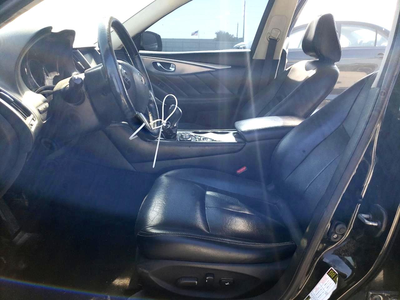 2015 Infiniti Q50 Base VIN: JN1BV7AR4FM418940 Lot: 55661885