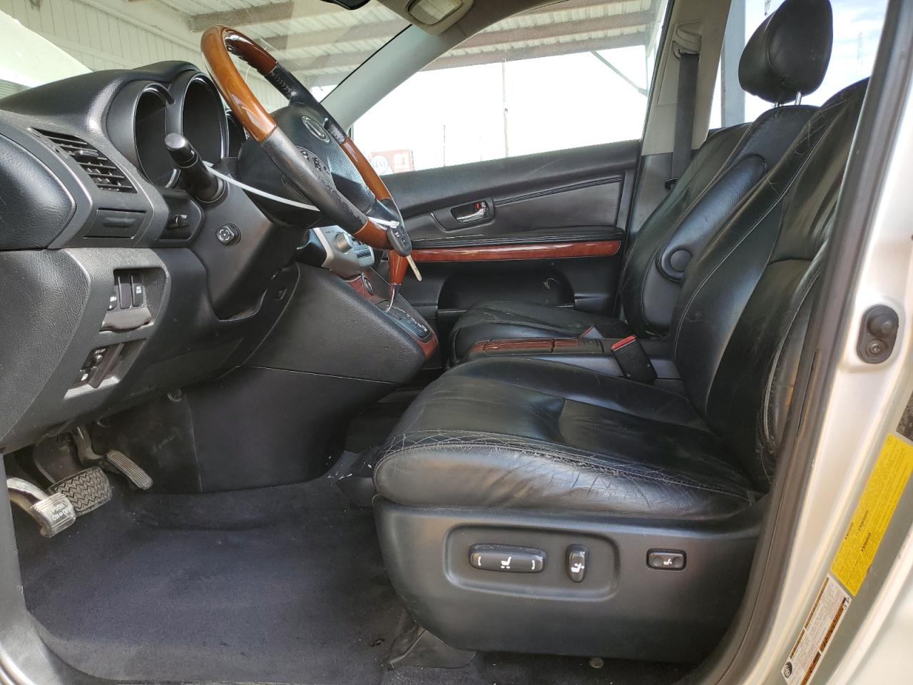 2005 Lexus Rx 330 VIN: JTJGA31U750045892 Lot: 56929835