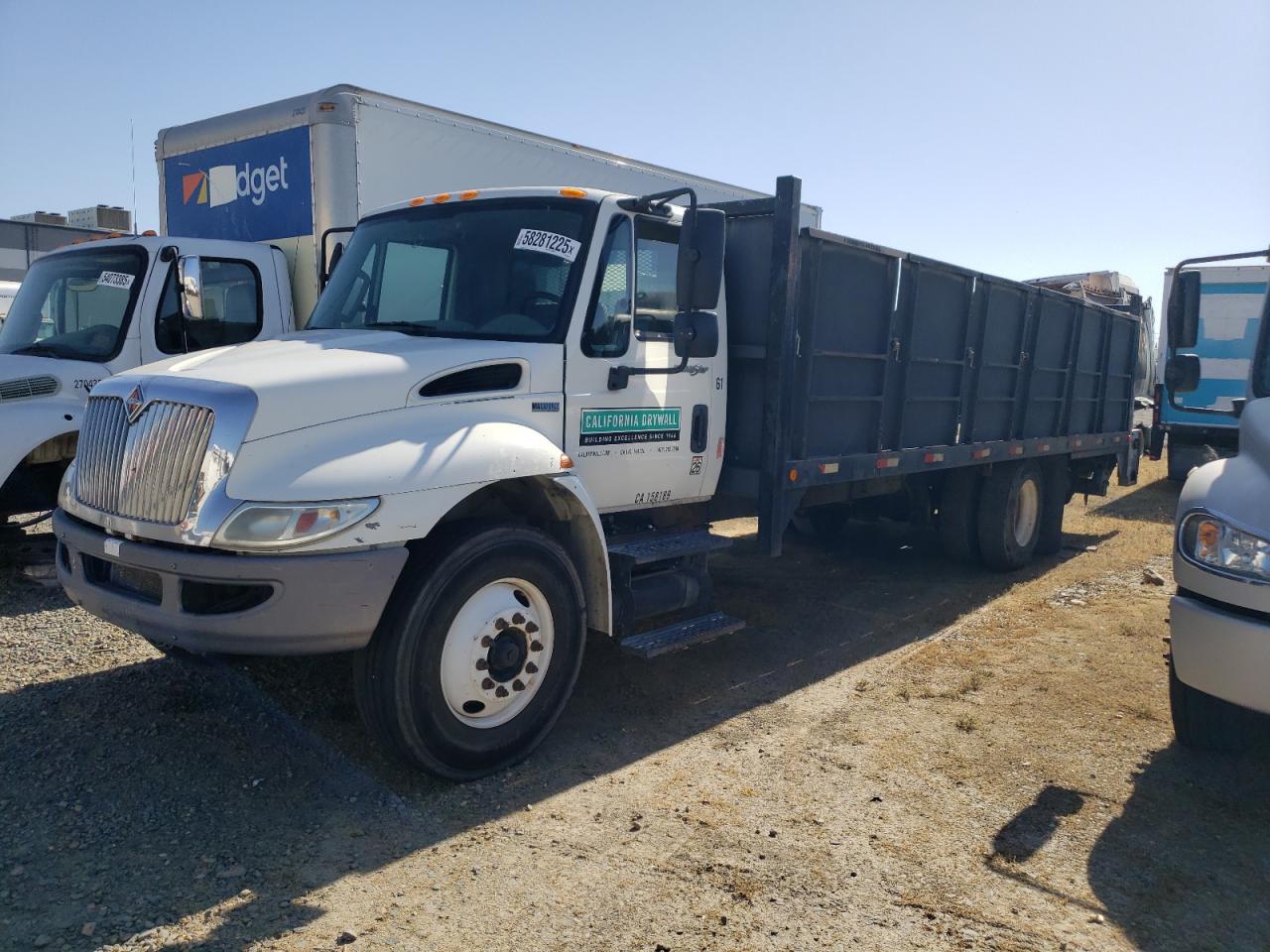 2013 International 4000 4300 for Sale in Sacramento, CA - Minor Dent/Scratches