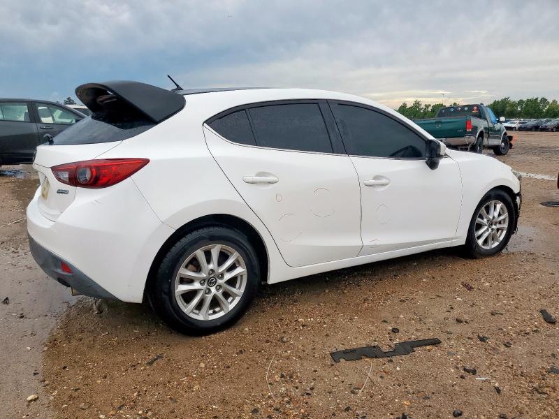  MAZDA 3 2016 Biały