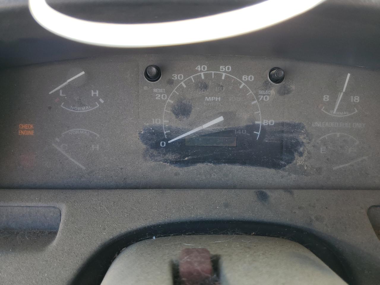 1992 Ford F250 VIN: 1FTHX26G7NKA09689 Lot: 55904895