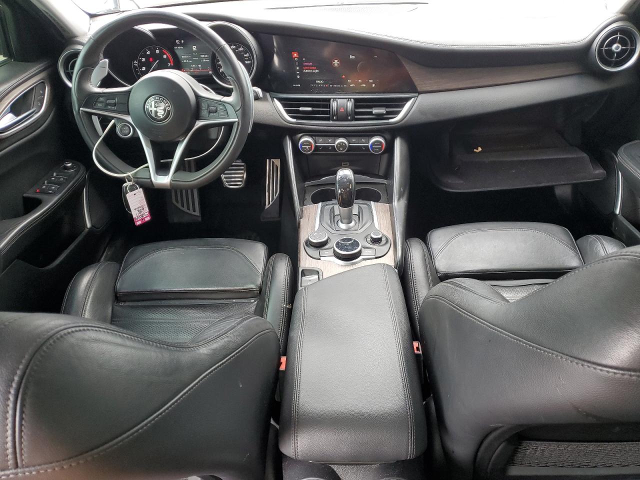2017 Alfa Romeo Giulia Ti Q4 VIN: ZARFAEEN8H7557515 Lot: 56756285