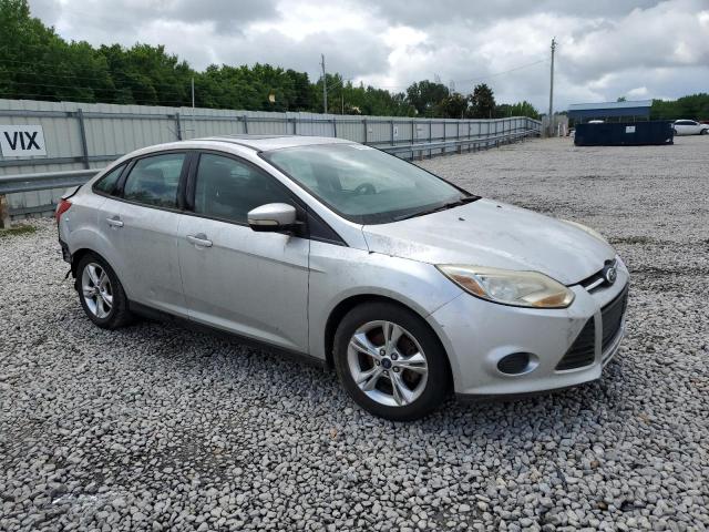 Sedans FORD FOCUS 2014 Silver