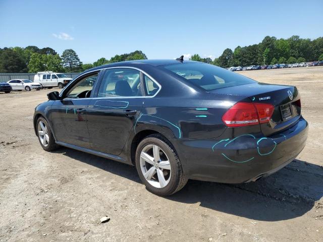 Sedans VOLKSWAGEN PASSAT 2013 Black