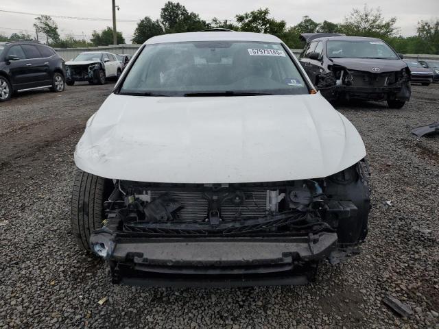  VOLKSWAGEN JETTA 2019 Белый