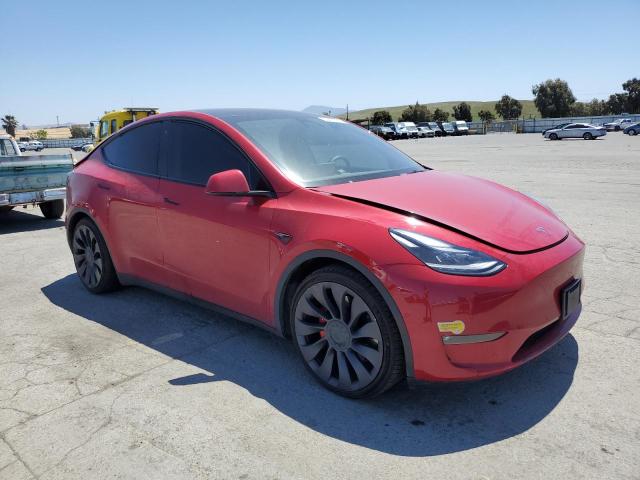  TESLA MODEL Y 2021 Красный