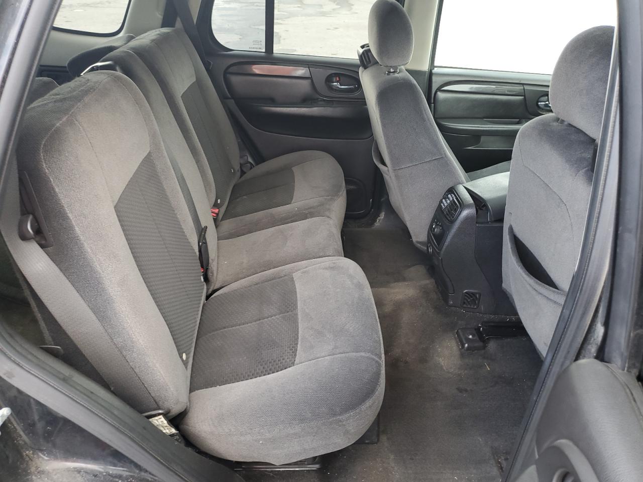 2008 GMC Envoy VIN: 1GKDT13S882243894 Lot: 58820505