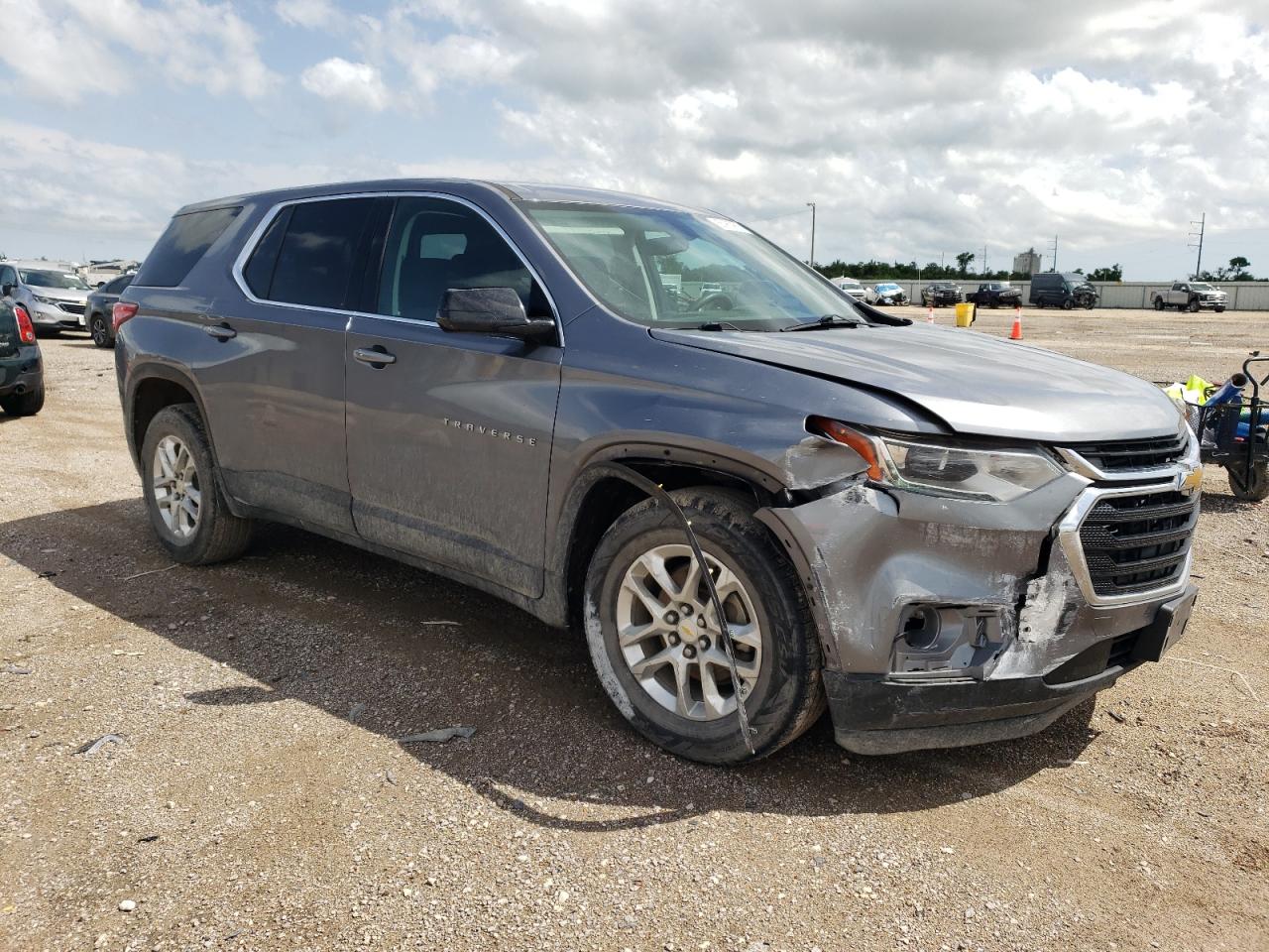 1GNERFKW1KJ225967 CHEVROLET TRAVERSE 2019
