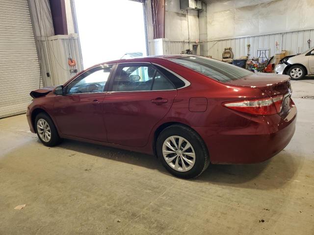  TOYOTA CAMRY 2017 Czerwony