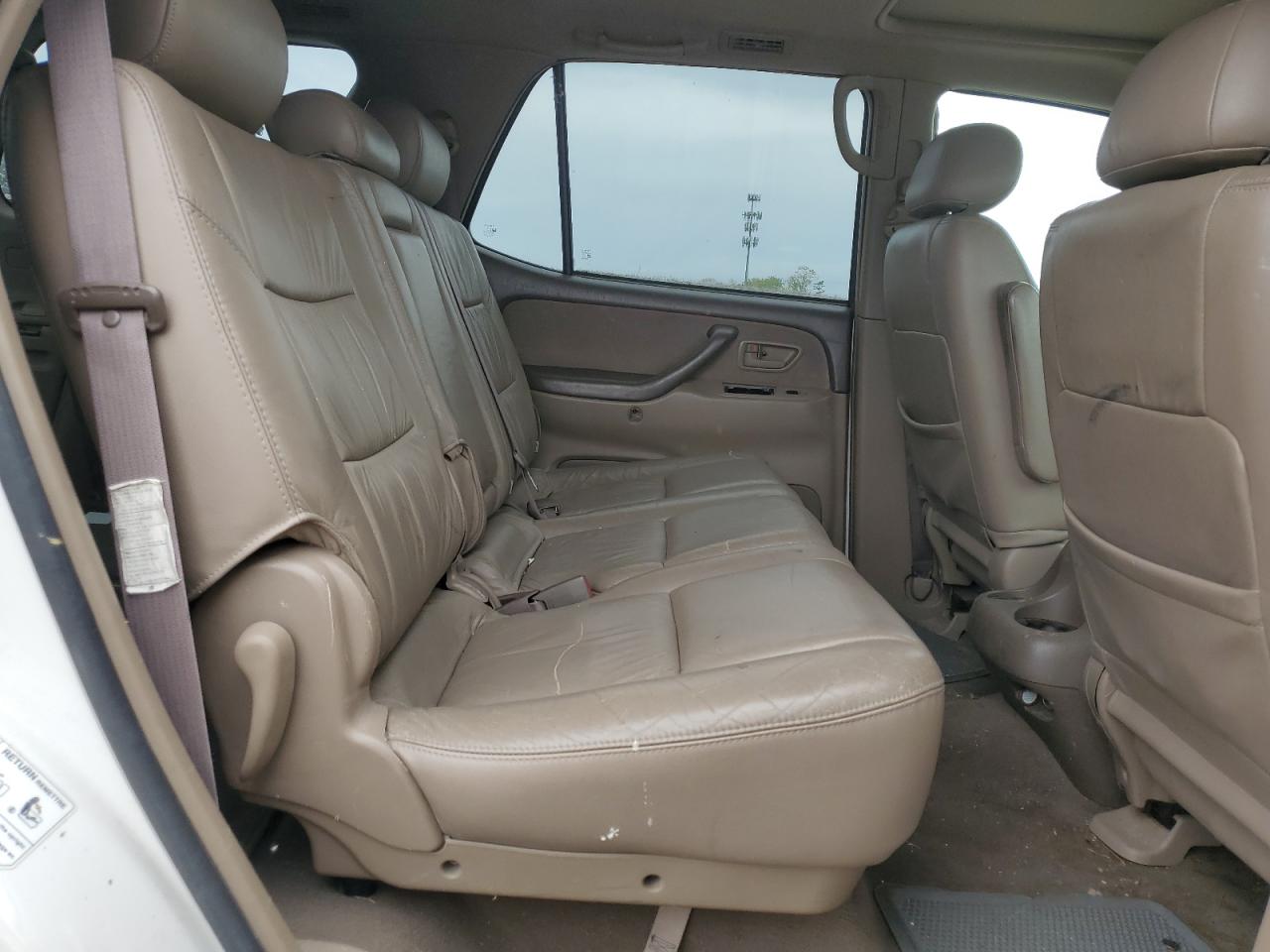 2002 Toyota Sequoia Sr5 VIN: 5TDBT44A42S058980 Lot: 56632225